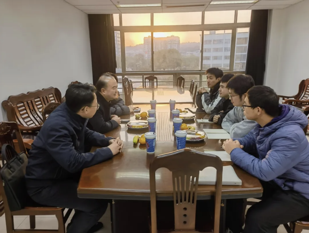 屏幕截图 2025-12-11 102918.png 屏幕截图 2025-12-11 102918.png