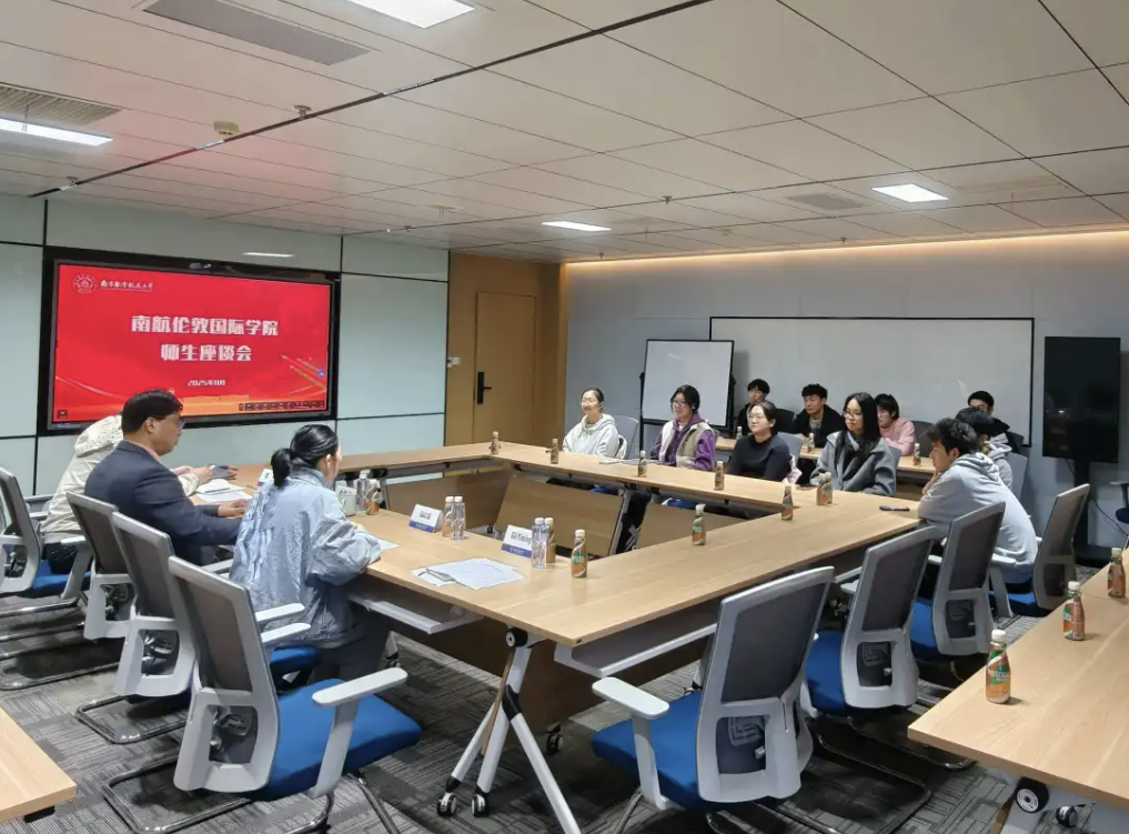 屏幕截图 2025-12-11 104655.png 屏幕截图 2025-12-11 104655.png