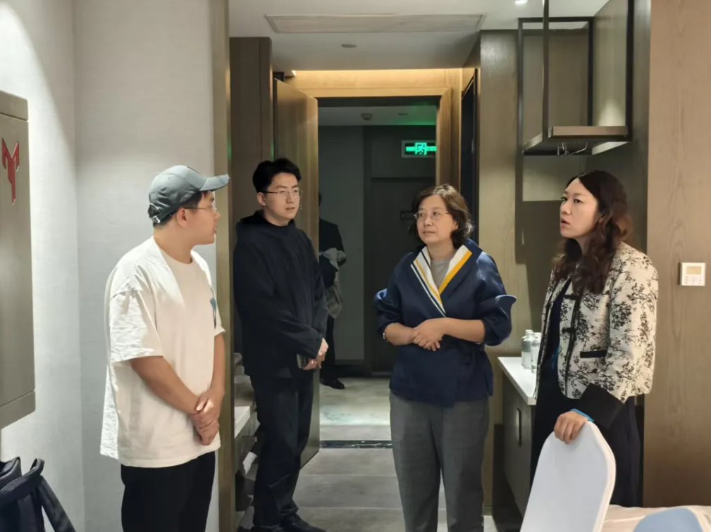 屏幕截图 2025-12-11 103531.png 屏幕截图 2025-12-11 103531.png