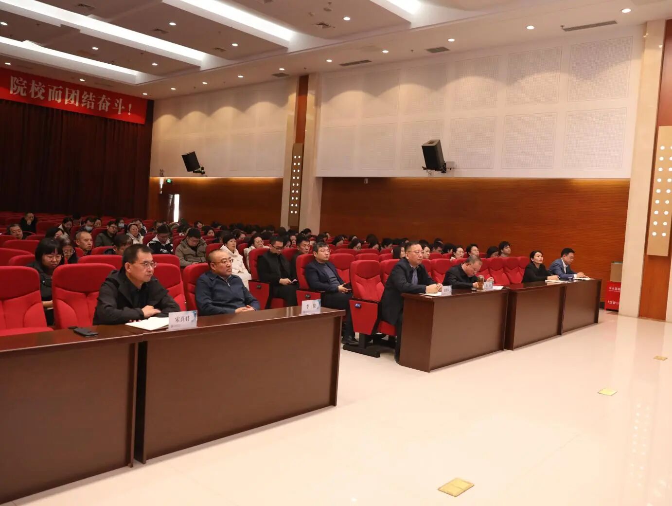 微信图片_2025-12-12_154032_315.jpg 微信图片_2025-12-12_154032_315.jpg