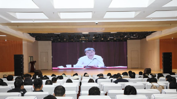 我校开展2025年党员基本培训第三次集中大课‌