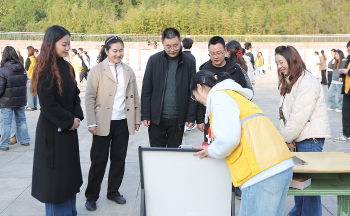 1765425464089085176.jpg 红星6_副本.jpg