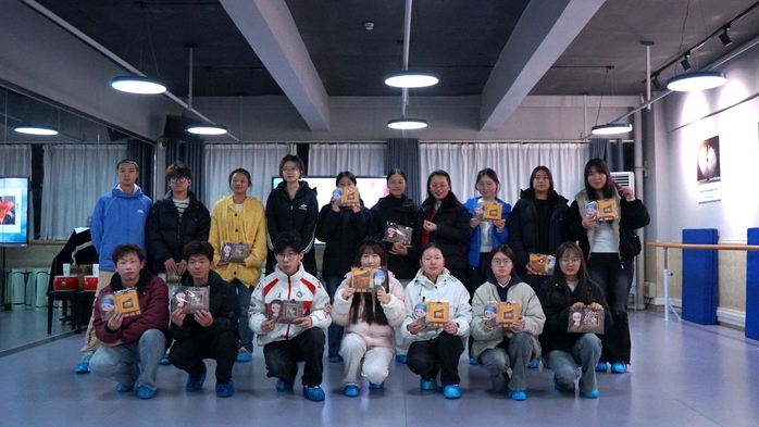 江苏安全技术职业学院举办“艺术沁心 美育赋能”心理疗愈工作坊