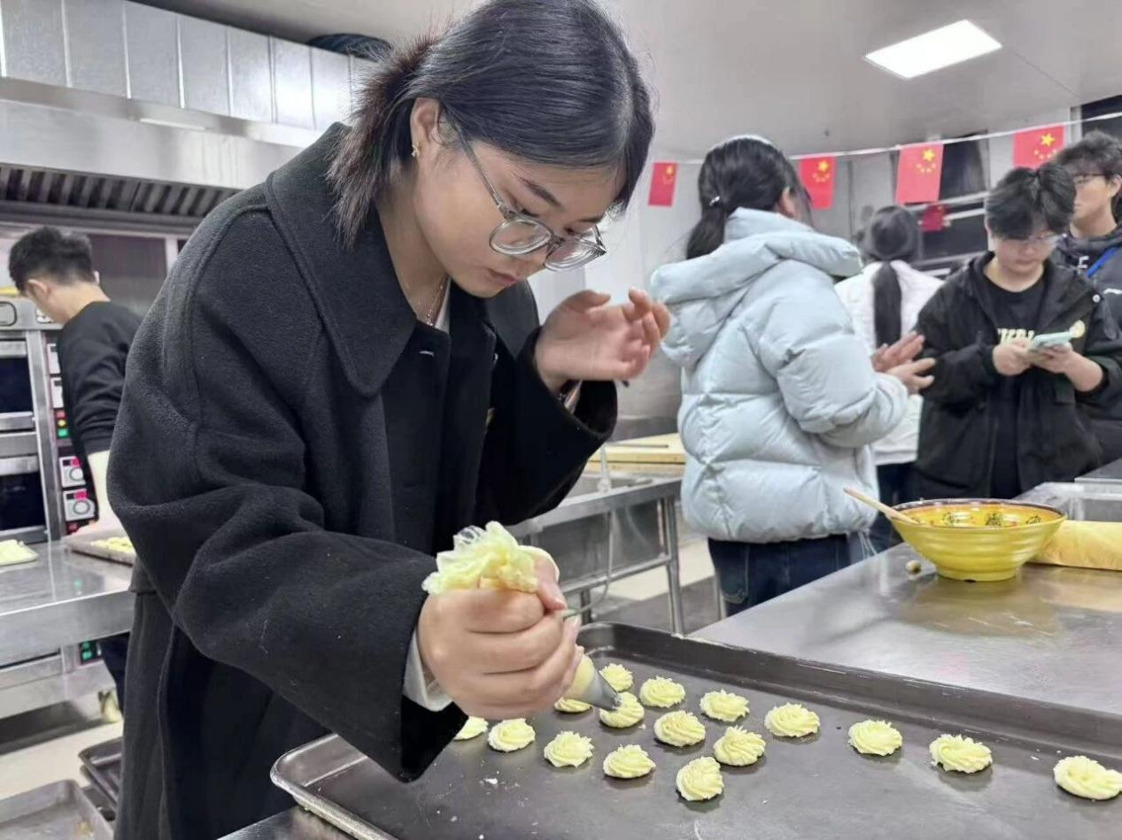 图片9.png 图片9.png