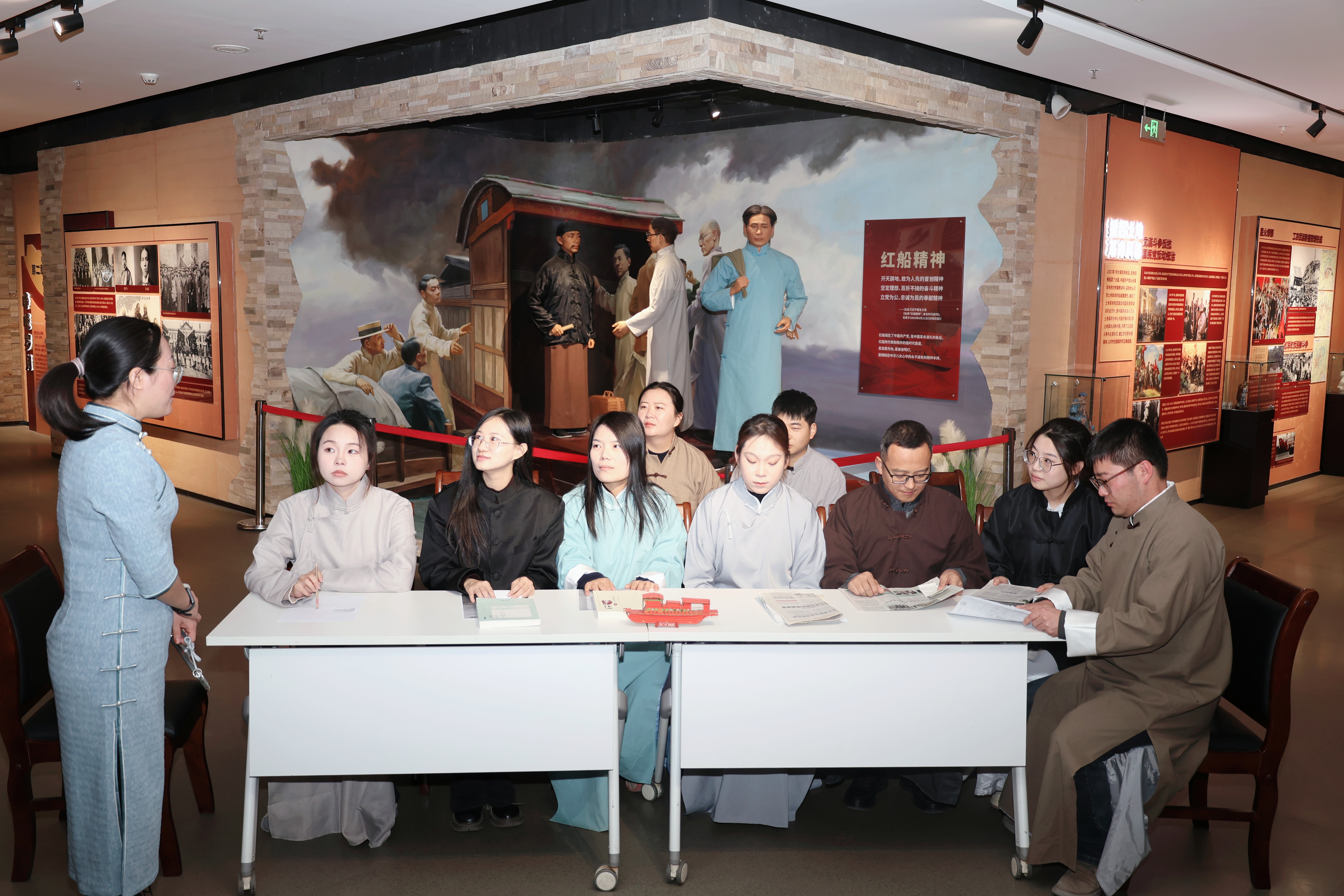 3 情景剧 “觉醒之光”深化学习效果.jpg 3 情景剧 “觉醒之光”深化学习效果.jpg