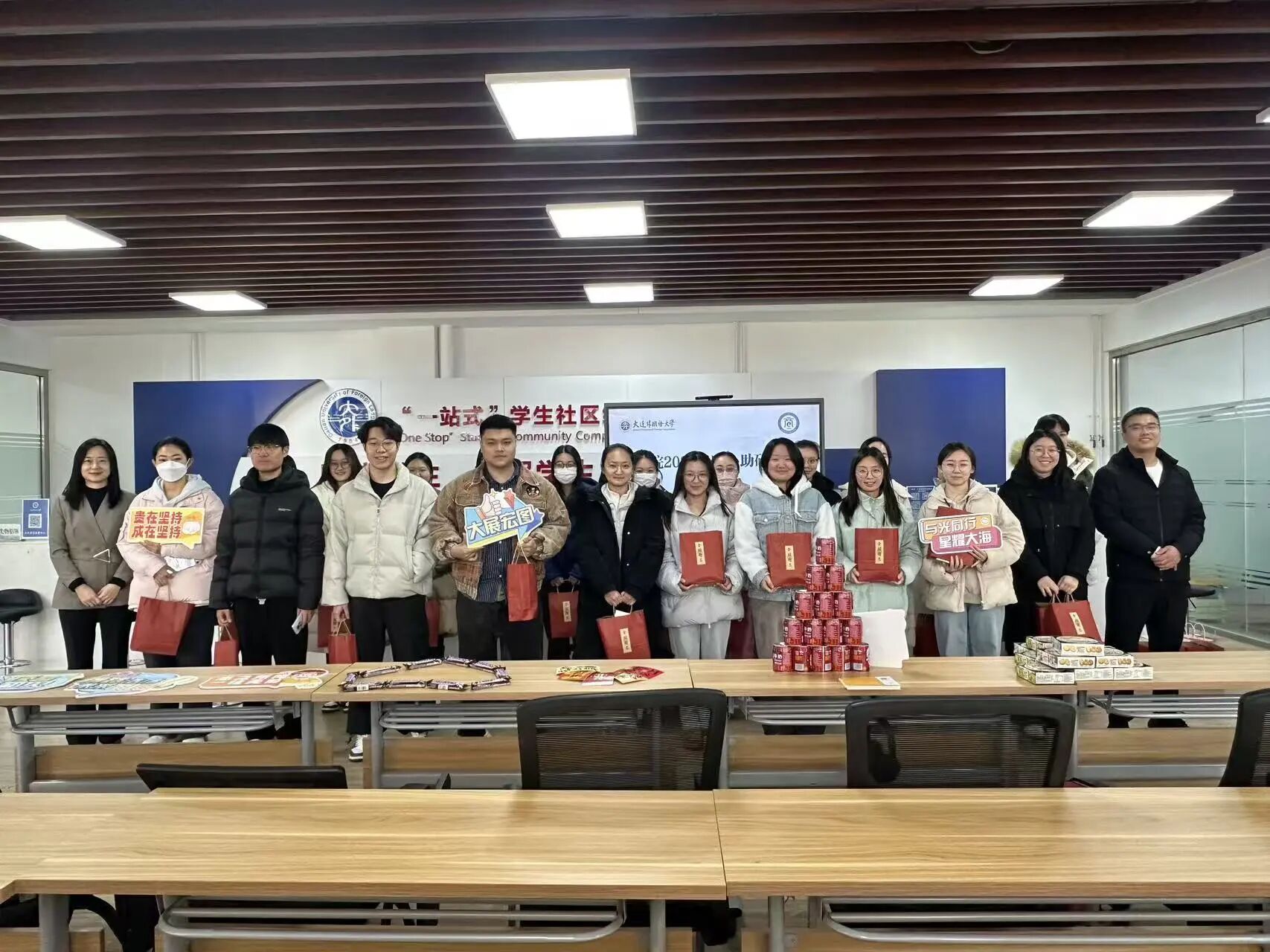 1b80c2571f88be5c92d6a7127ac982d1.jpg 1b80c2571f88be5c92d6a7127ac982d1.jpg