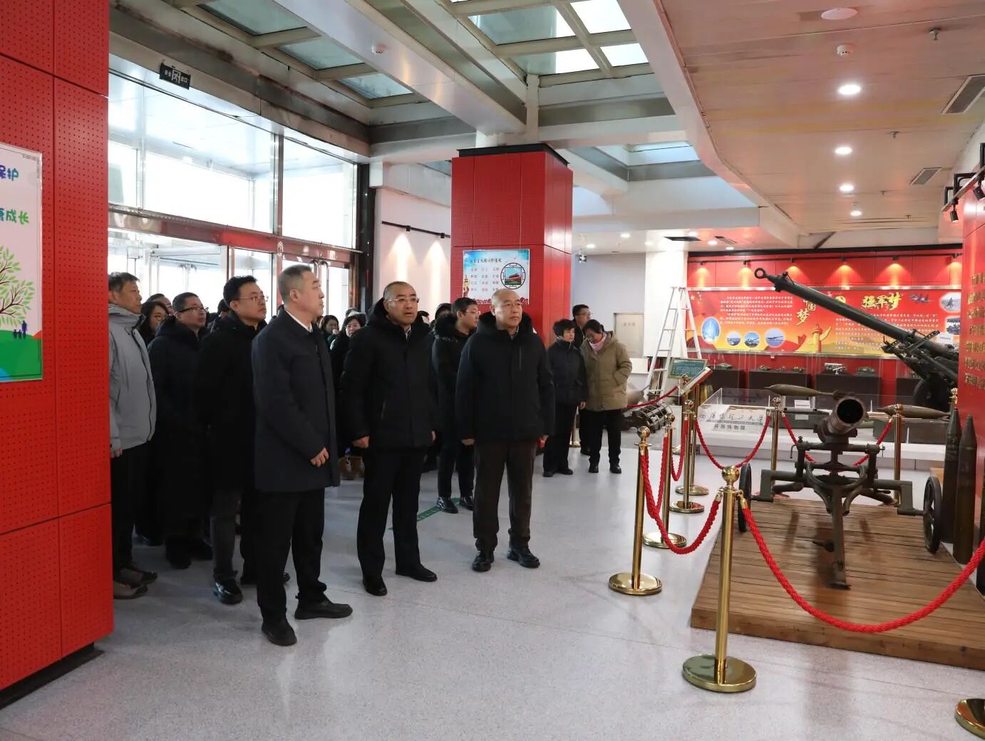 微信图片_2025-12-16_181047_992.jpg 微信图片_2025-12-16_181047_992.jpg