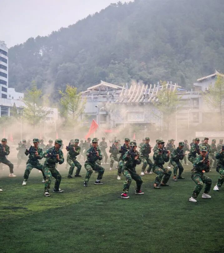 微信图片_2025-12-17_141538_367.jpg 微信图片_2025-12-17_141538_367.jpg