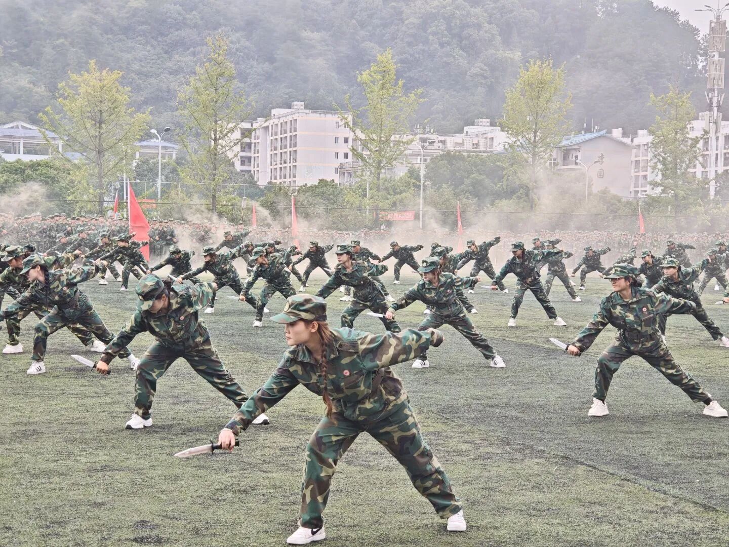 微信图片_2025-12-17_141521_536.jpg 微信图片_2025-12-17_141521_536.jpg