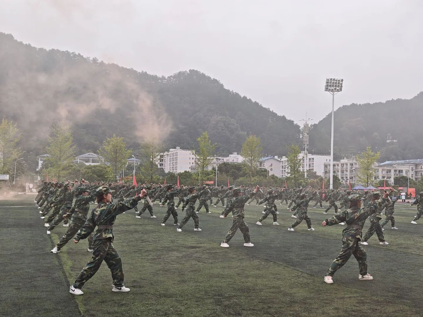 微信图片_2025-12-17_141525_909.jpg 微信图片_2025-12-17_141525_909.jpg