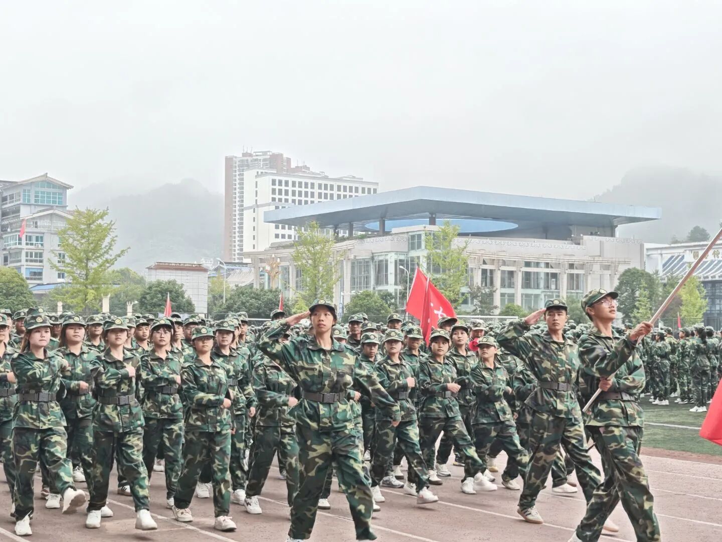 微信图片_2025-12-17_141329_421.jpg 微信图片_2025-12-17_141329_421.jpg