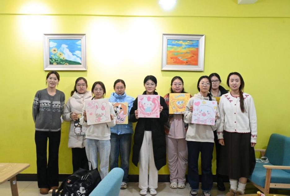 温泉1、2号楼一笔一彩绘研途.jpeg 温泉1、2号楼一笔一彩绘研途.jpeg