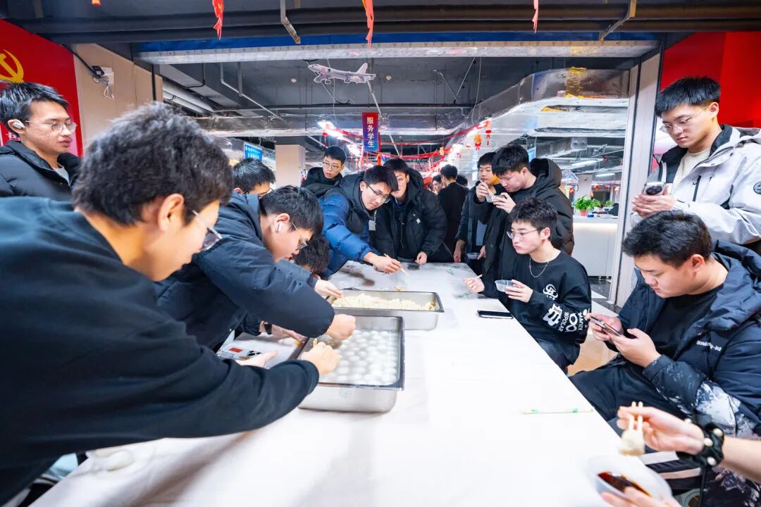 640 (2).jpg 640 (2).jpg