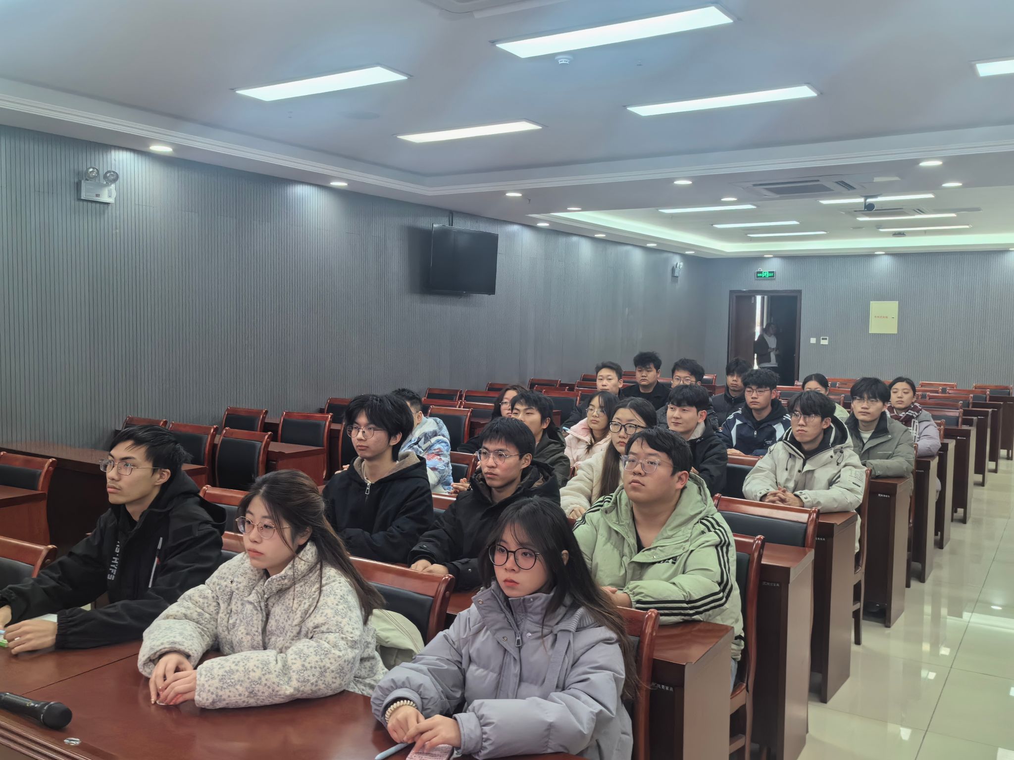 virtual_attach_file (5).jpg