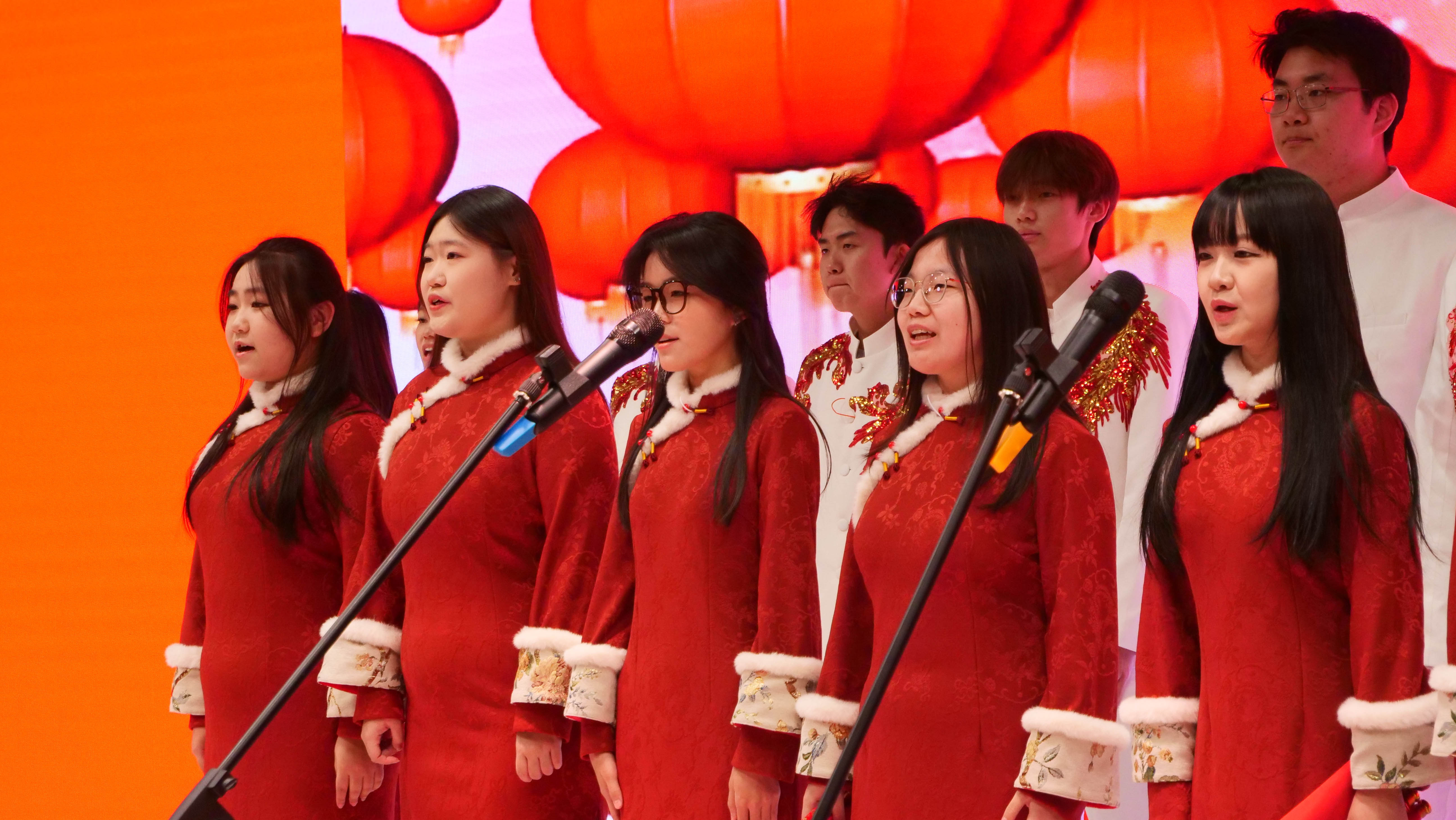 P1569917.jpg P1569917.jpg