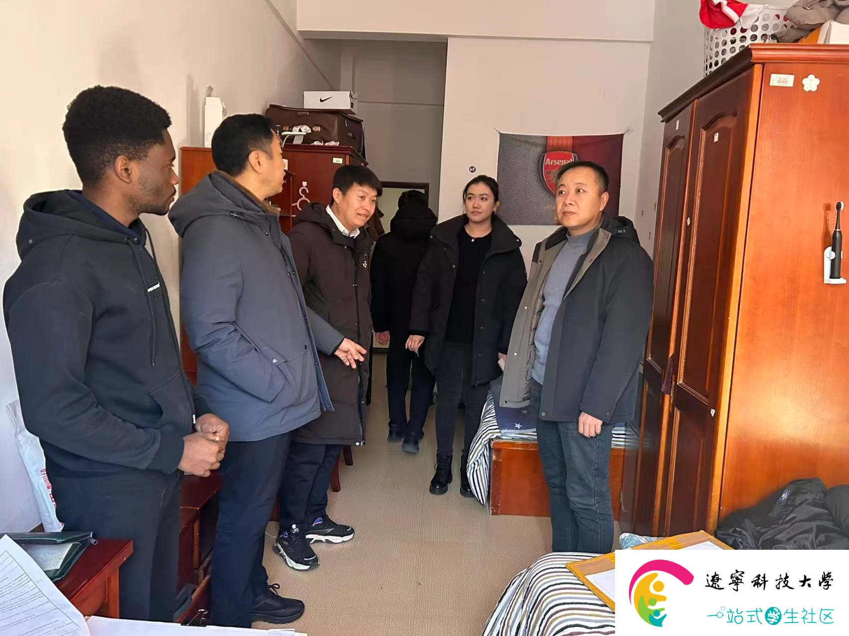 bba431a4637bb6a30f2c1e0a48396b44.jpg bba431a4637bb6a30f2c1e0a48396b44.jpg