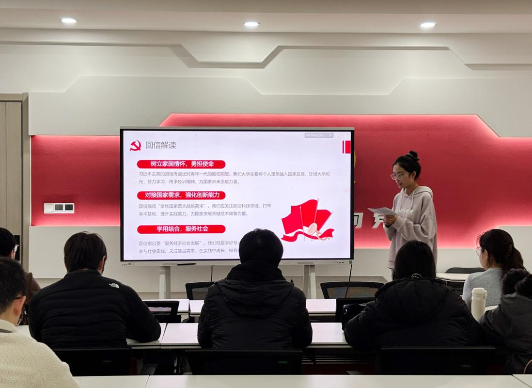 活动现场.png 活动现场.png