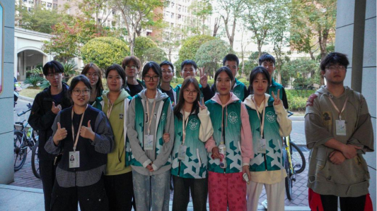 “一站式”学生社区丨药学院开展12·5国际志愿者日活动