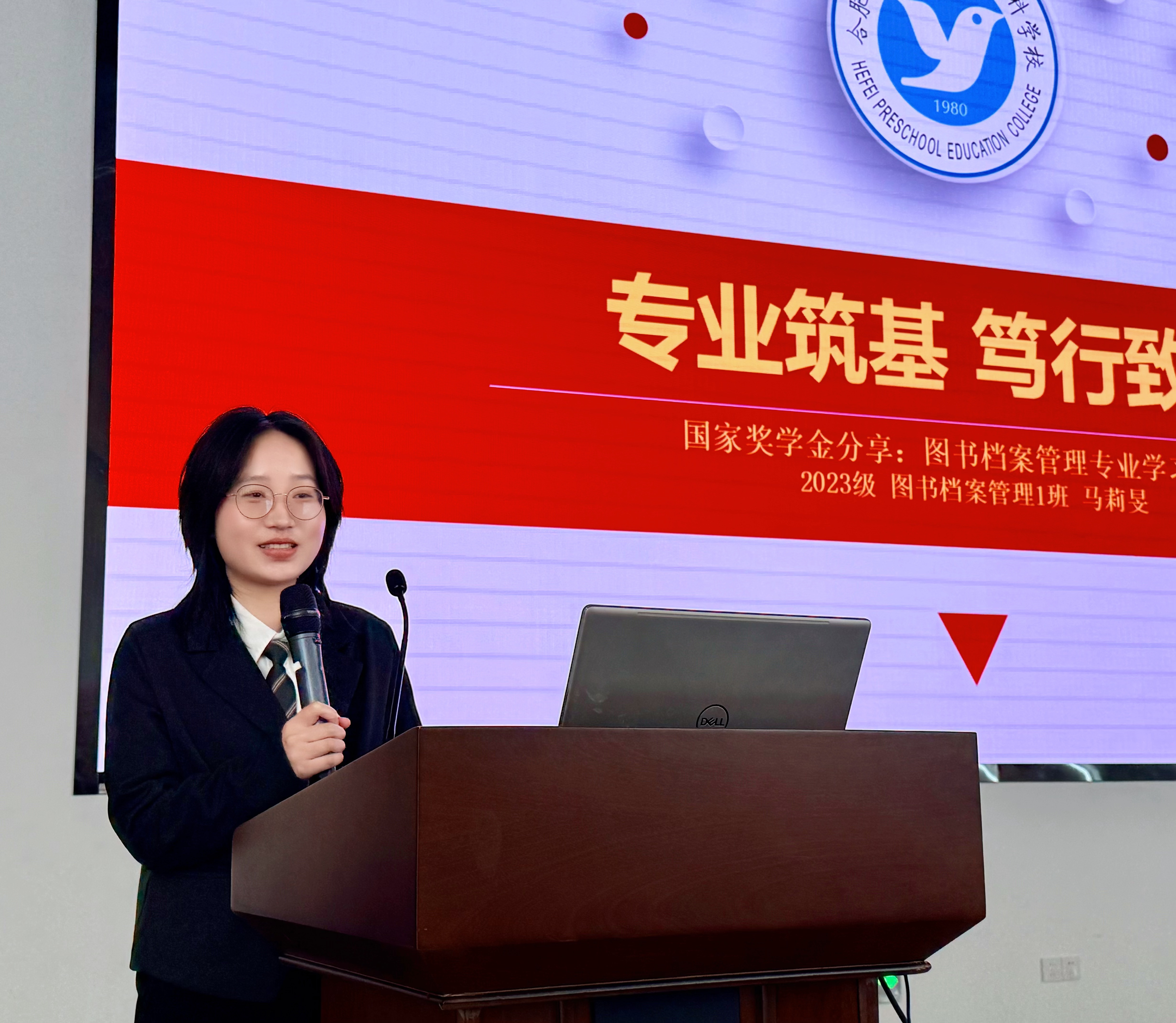 95FBF571EC2EBD55B1AD5E1971F53704.jpg 95FBF571EC2EBD55B1AD5E1971F53704.jpg