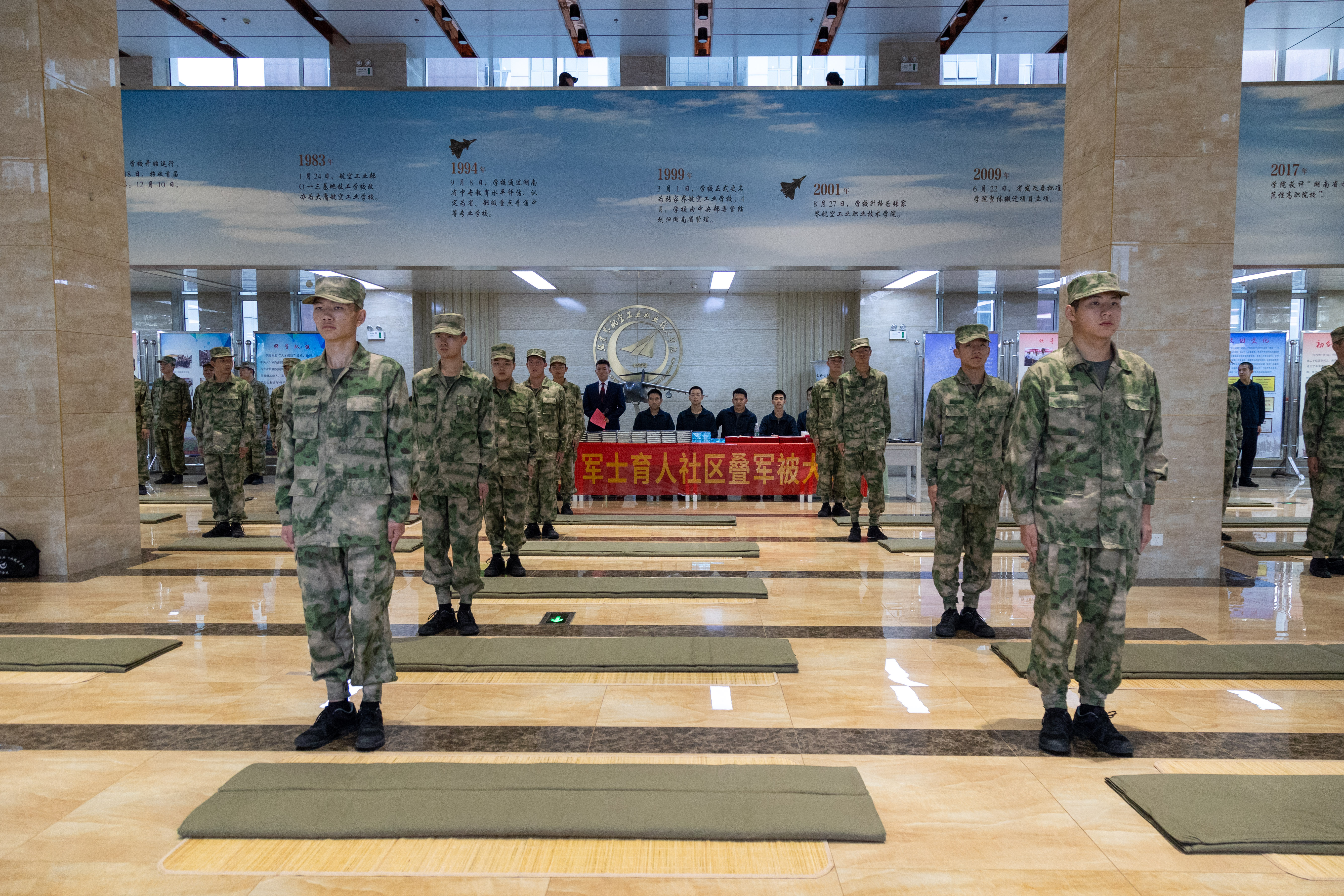 b930b3dee6e561aae69f24628fed19f1.jpg b930b3dee6e561aae69f24628fed19f1.jpg