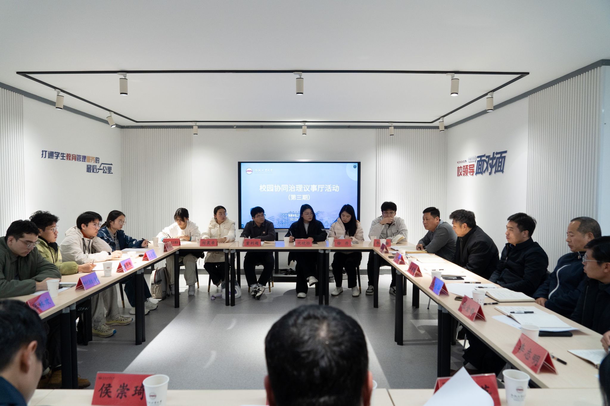 5ACB9661CC9F49F21E3D498987E_7C03D78D_46DB4.jpg 5ACB9661CC9F49F21E3D498987E_7C03D78D_46DB4.jpg