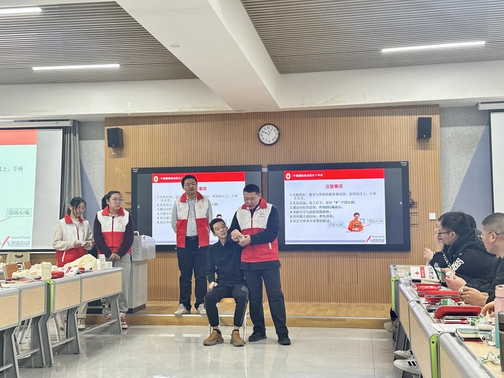 1.10.5.jpg 1.10.5.jpg