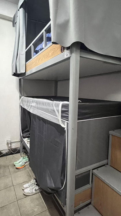 友嘉-含辉-5-127-寝室现状照片-文明寝室