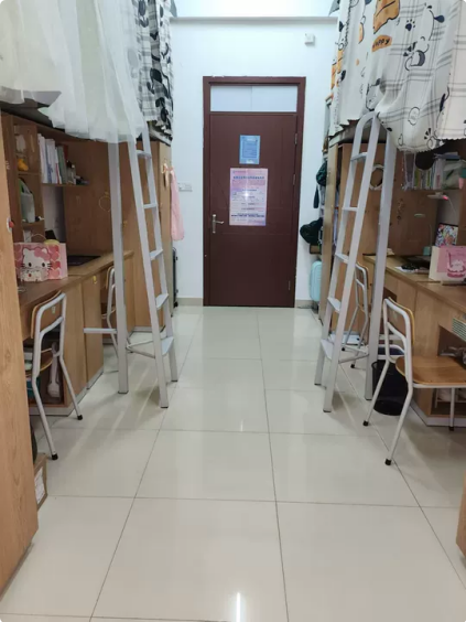 信工-锦辉-B3 5083-寝室现状照片-文明寝室