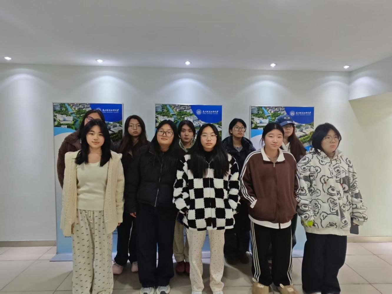 照片2.jpg 照片2.jpg