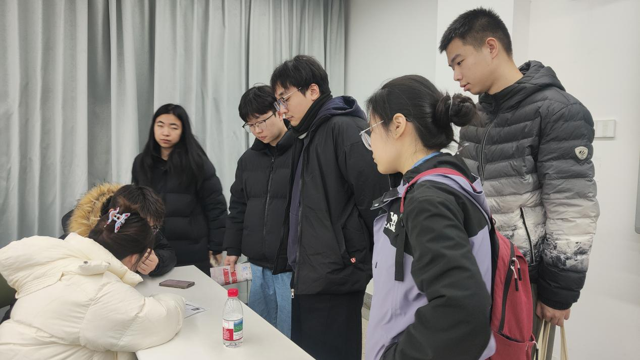 现场咨询.png 现场咨询.png