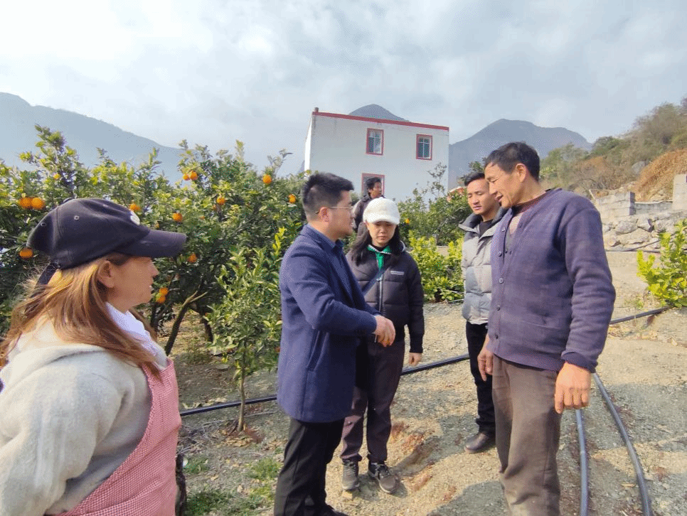 学校创新“大学小村”模式，组团式帮扶赋能雷波乡村振兴