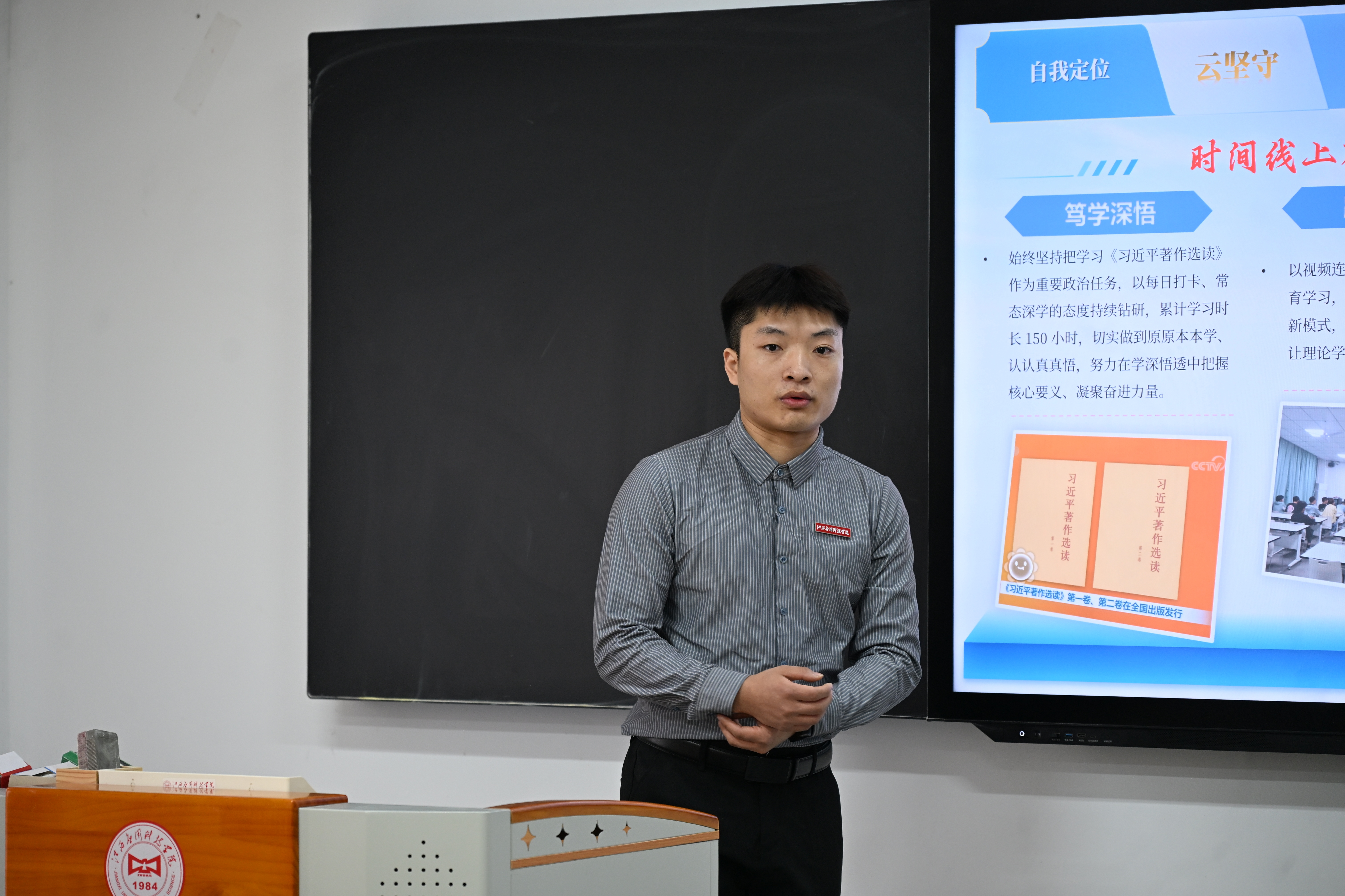 DSC_8125.jpg DSC_8125.jpg