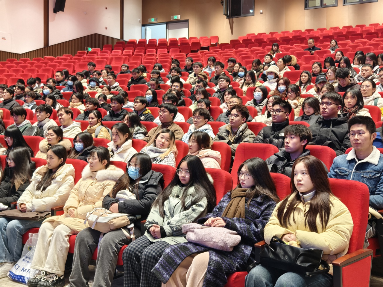 7eeded0ffaed0ef25900df0cbb5523a1-sz_5534080 (1).jpg