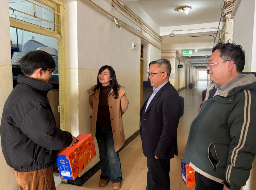 图片2.jpg 图片2.jpg