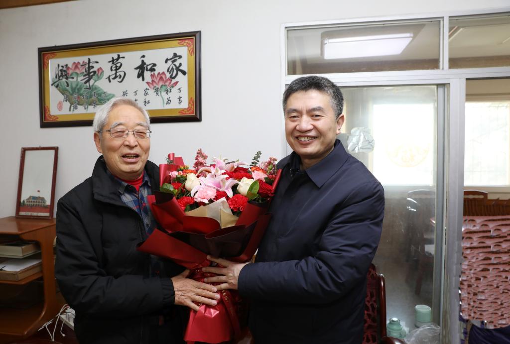 0695E3D4BC5E20039CE5D2CA5D9_DDA235D3_13171.jpg 0695E3D4BC5E20039CE5D2CA5D9_DDA235D3_13171.jpg