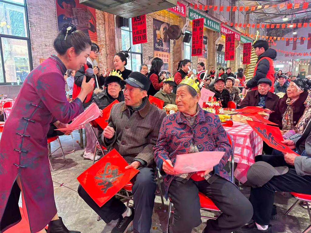 FCA32C2DC9B02F0E470DB2A9D49_74414594_2BDE6.jpg FCA32C2DC9B02F0E470DB2A9D49_74414594_2BDE6.jpg