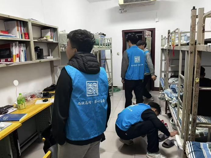 图片2.png 图片2.png