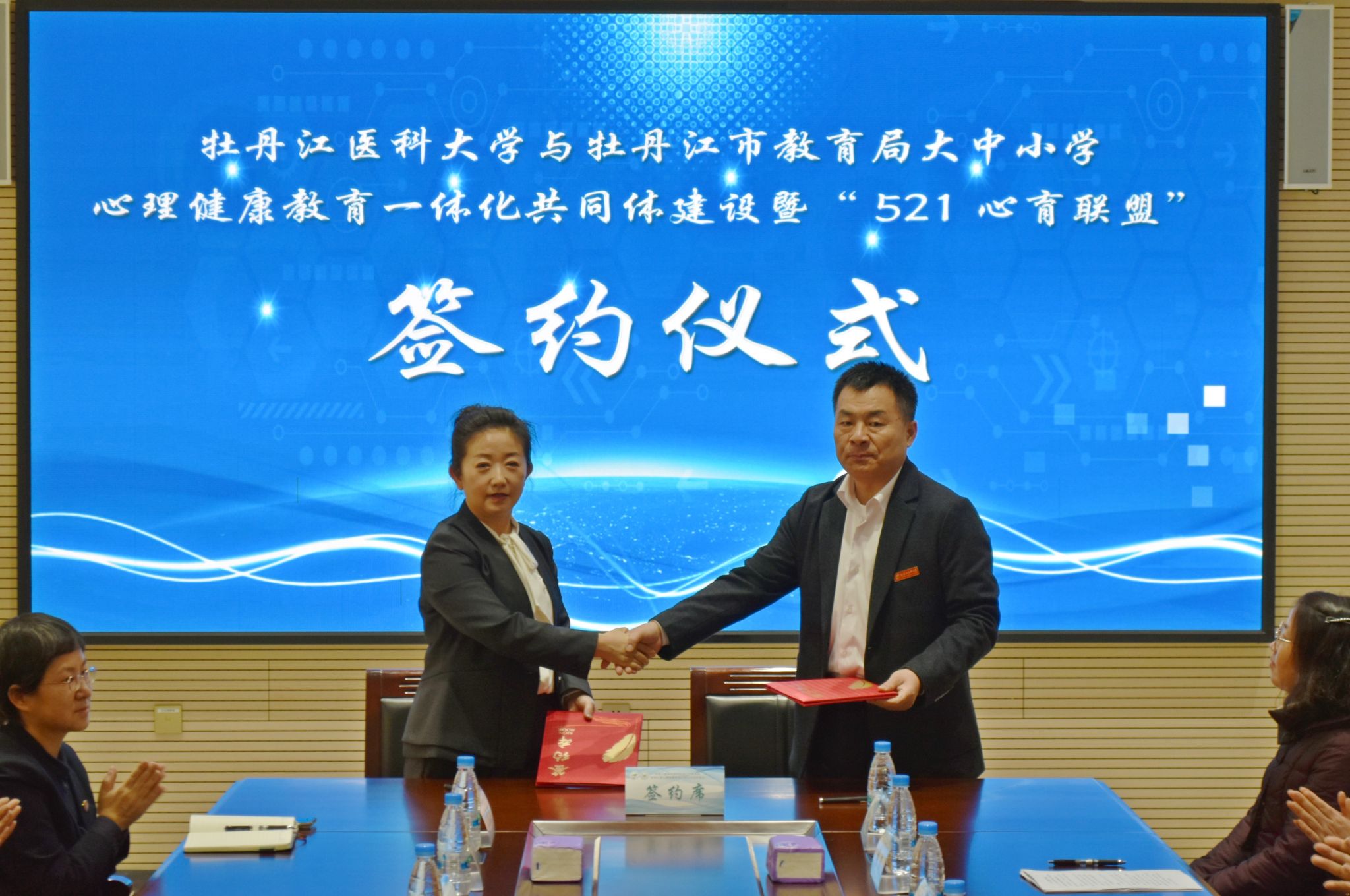 945CC2F927CA6C3221C3A7E49FE_FF44497D_4DC18.jpg 945CC2F927CA6C3221C3A7E49FE_FF44497D_4DC18.jpg