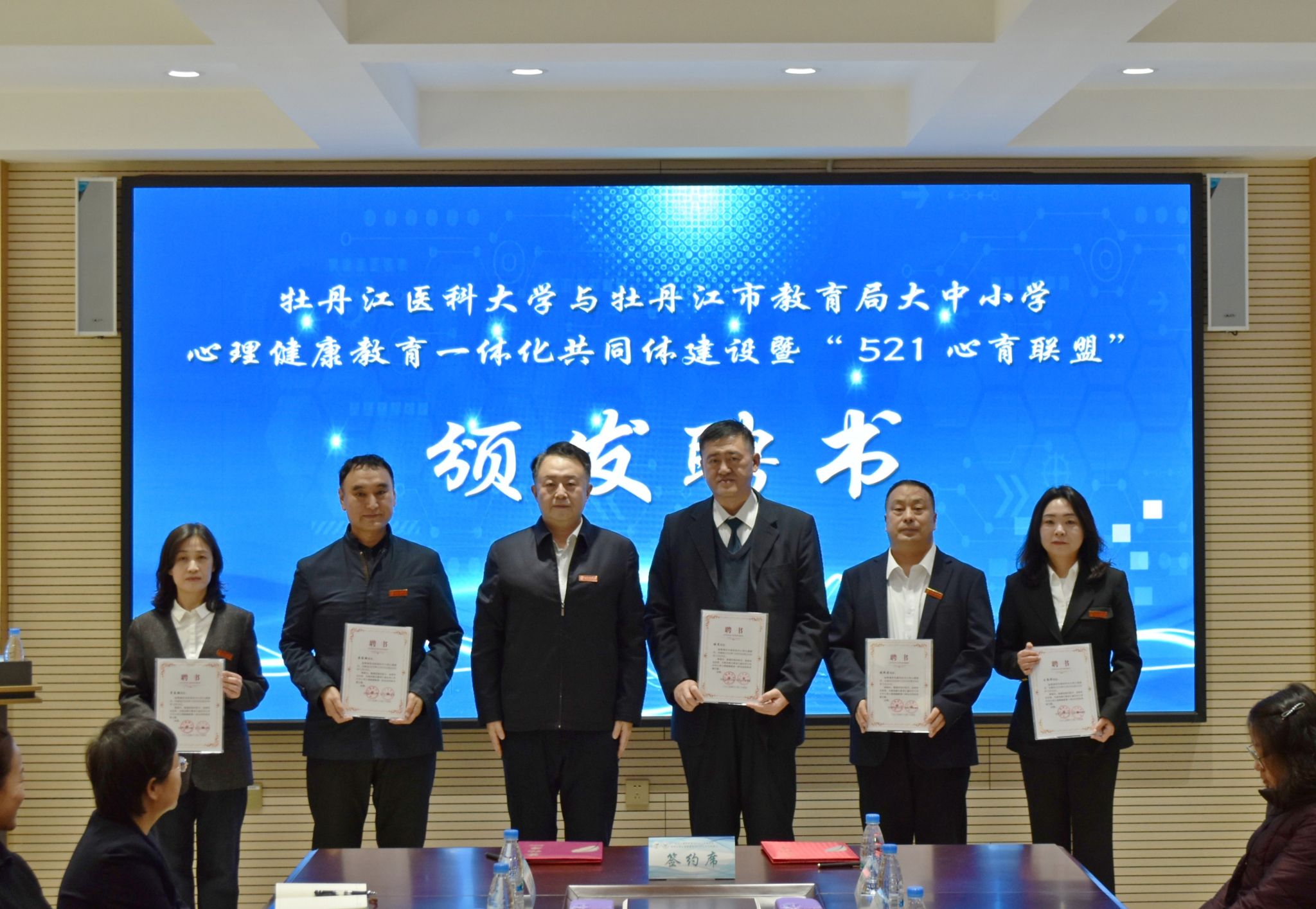 EFD5FA81D828851D602682C3782_9FE76C11_4FA02.jpg EFD5FA81D828851D602682C3782_9FE76C11_4FA02.jpg