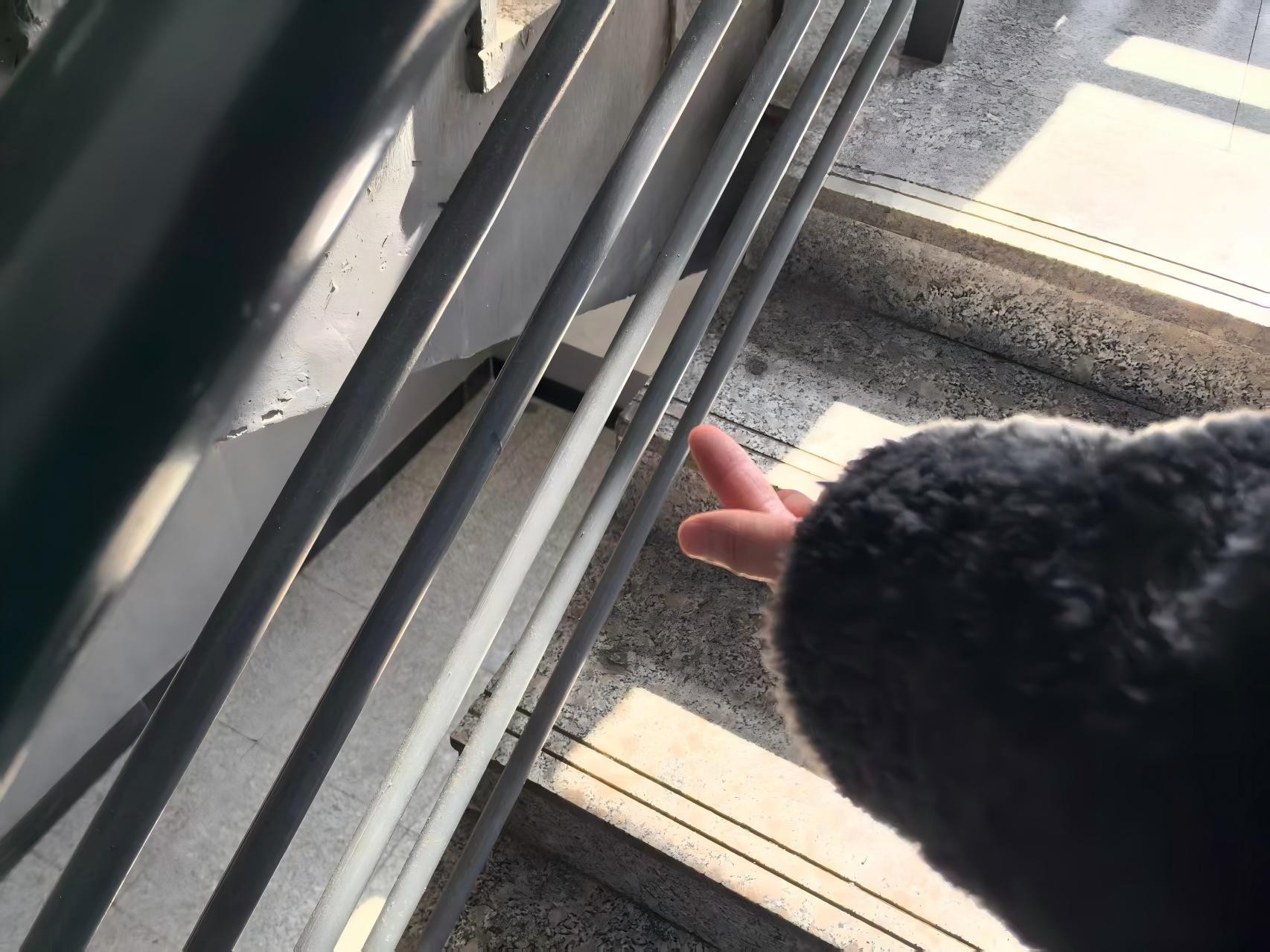 图片 8.jpg 图片 8.jpg