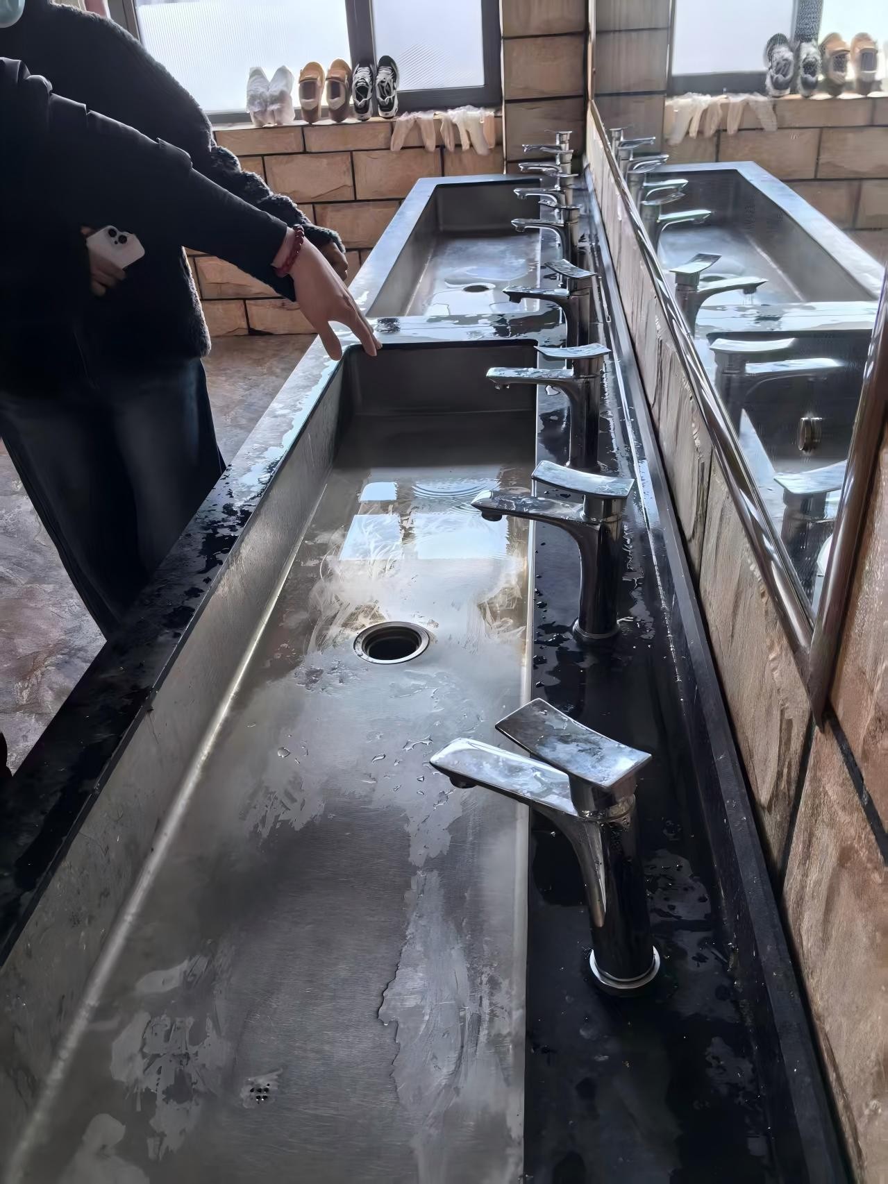 图片 4.jpg 图片 4.jpg