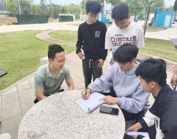 图片3-1.jpg 图片3-1.jpg