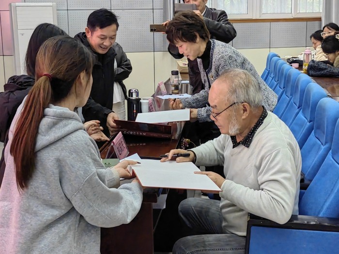 临床3.jpg 临床3.jpg