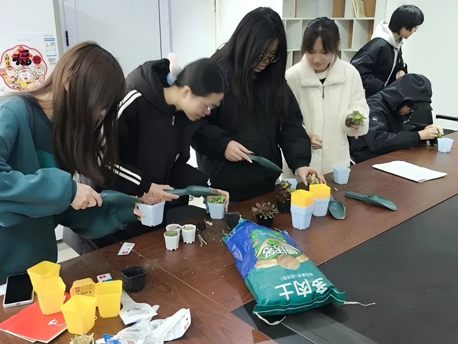 活动现场.jpg 活动现场.jpg