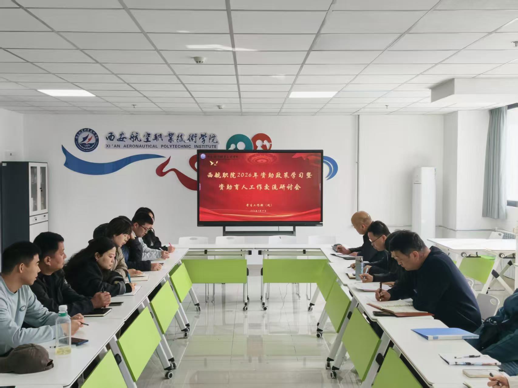 555e94f3d2b04e44c9968eebc965f9ff.jpg 555e94f3d2b04e44c9968eebc965f9ff.jpg