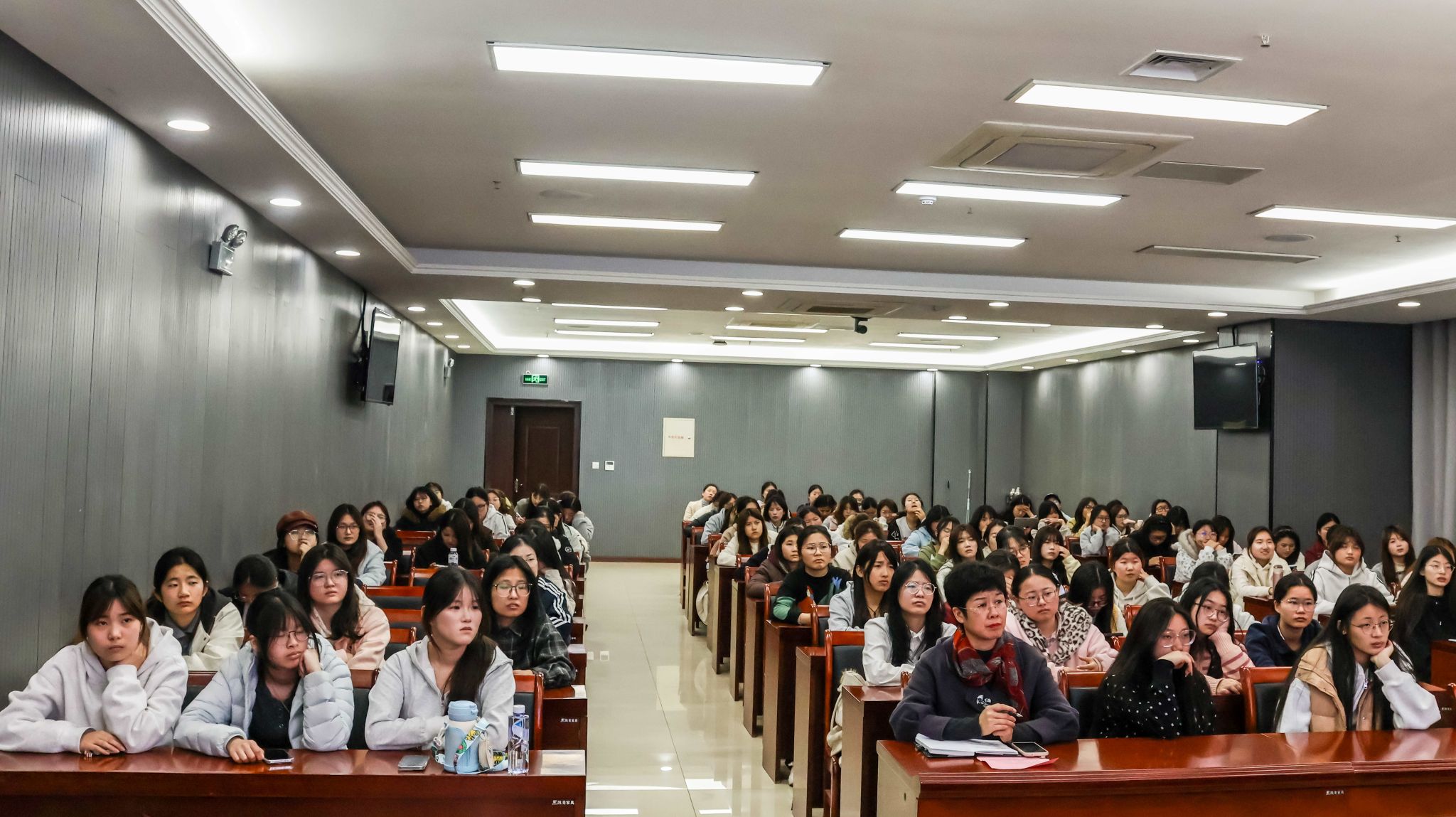 virtual_attach_file (1).jpg