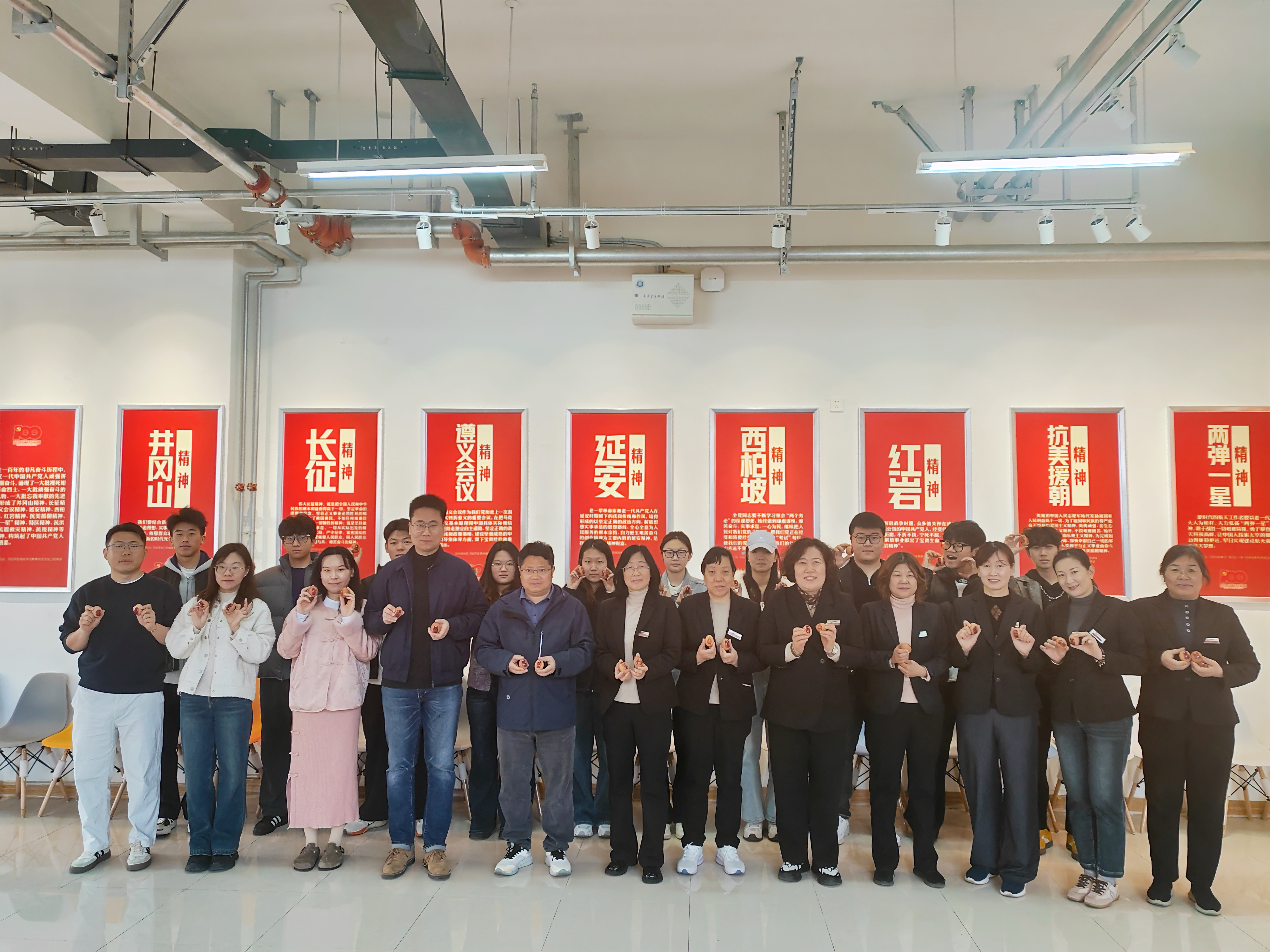 图片 1(1).png 图片 1(1).png