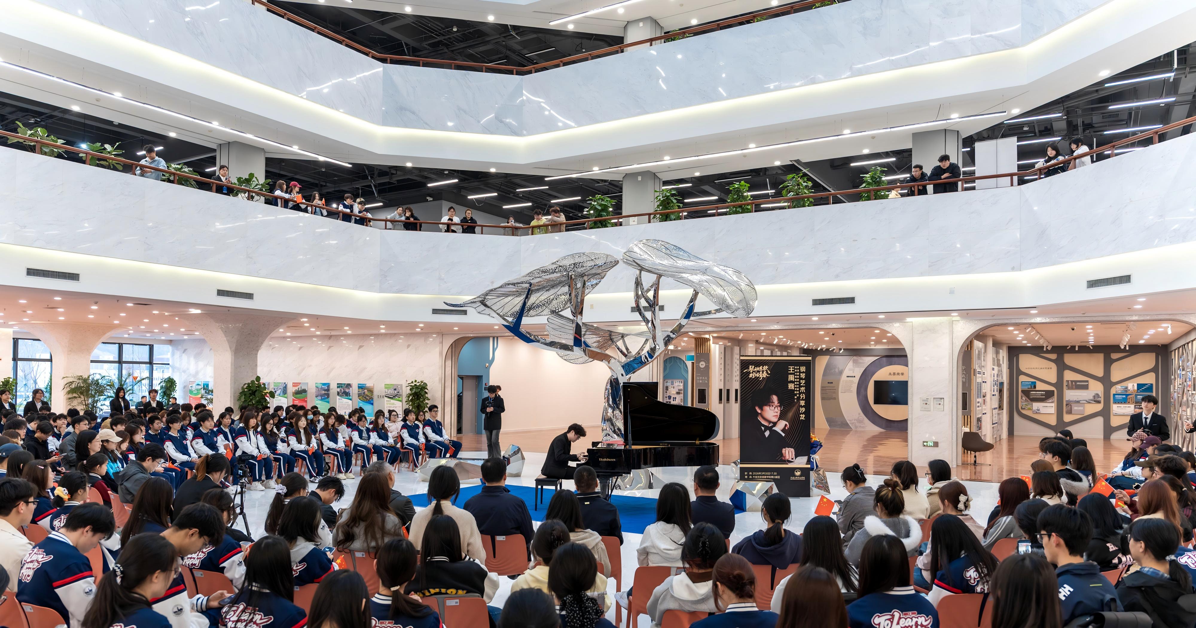 于润灏-9723 - 副本(1).jpg