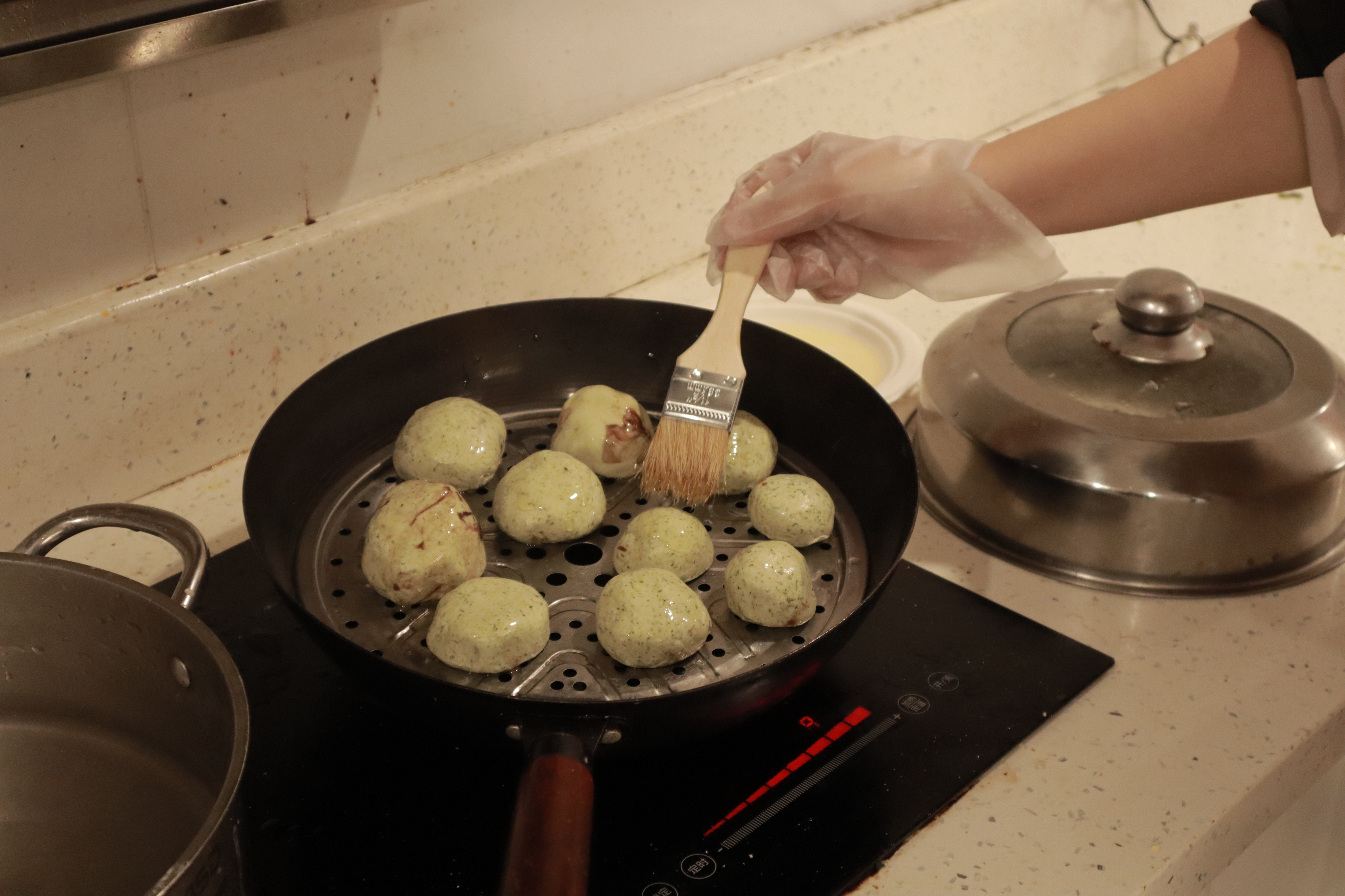 制备青团过程 (4).JPG 制备青团过程 (4).JPG