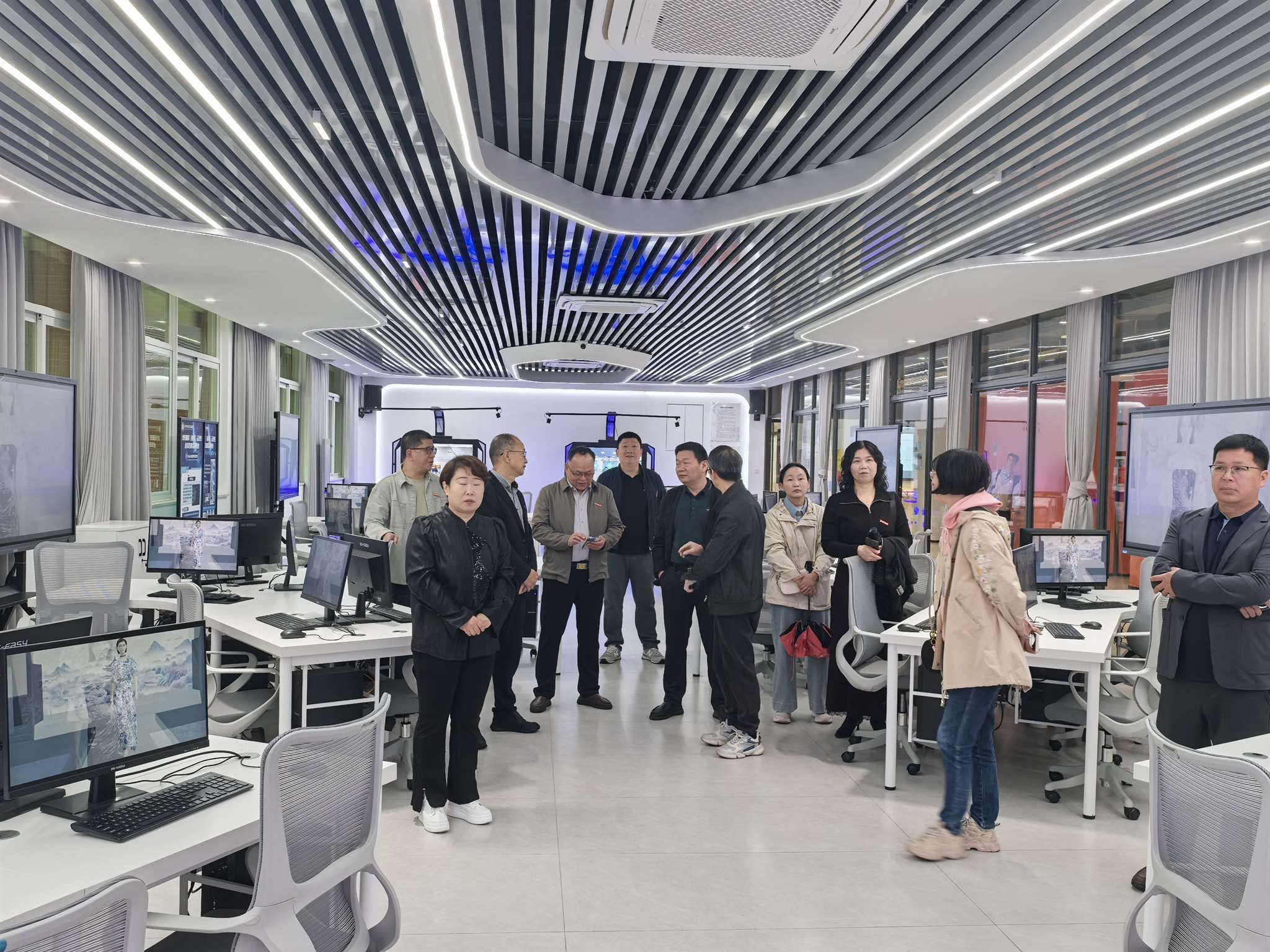 virtual_attach_file (3).jpg